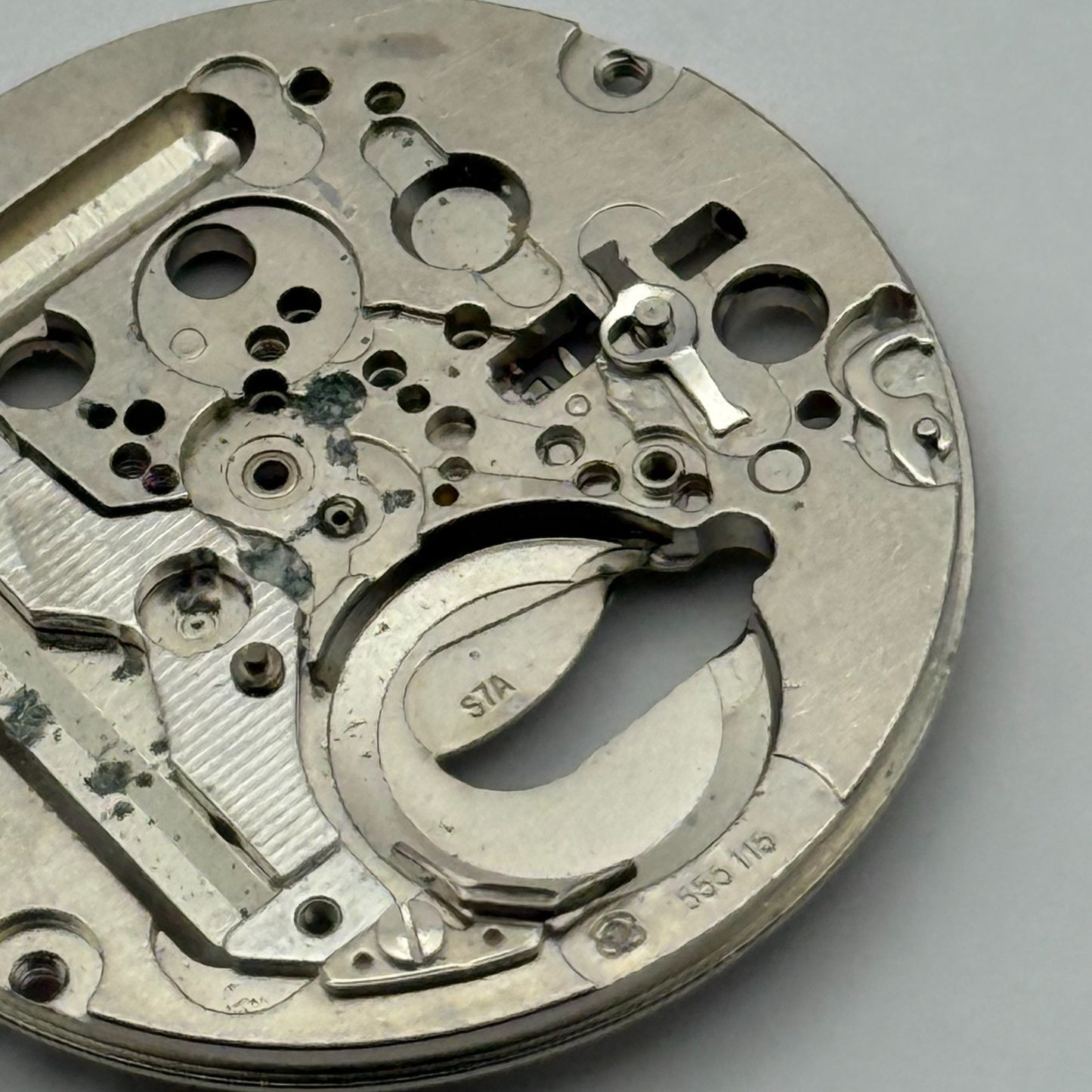 ETA 555.115 Quartz Watch Movement Vintage Swiss Parts Repair Spares 26.1mm