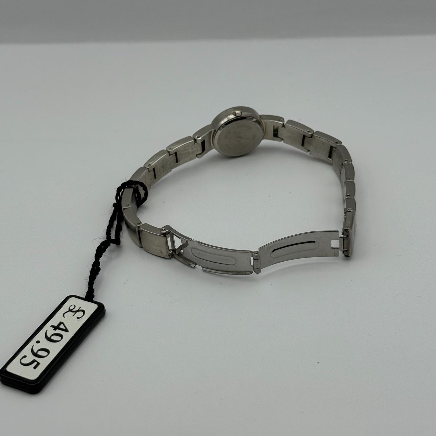 H H Ladies Quartz Watch Silver Tone Bracelet Steel Working 22mm 7 Inches