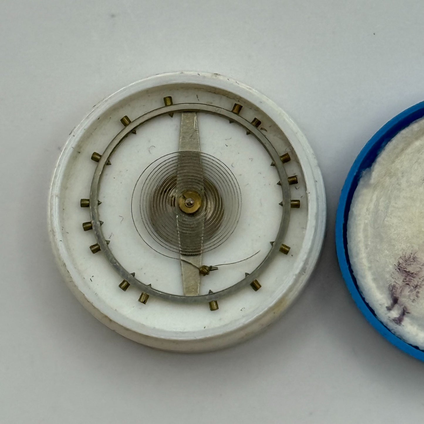 Tissot 38.2 Balance Wheel Complete And Spring 853 Watch Movement Parts NOS 