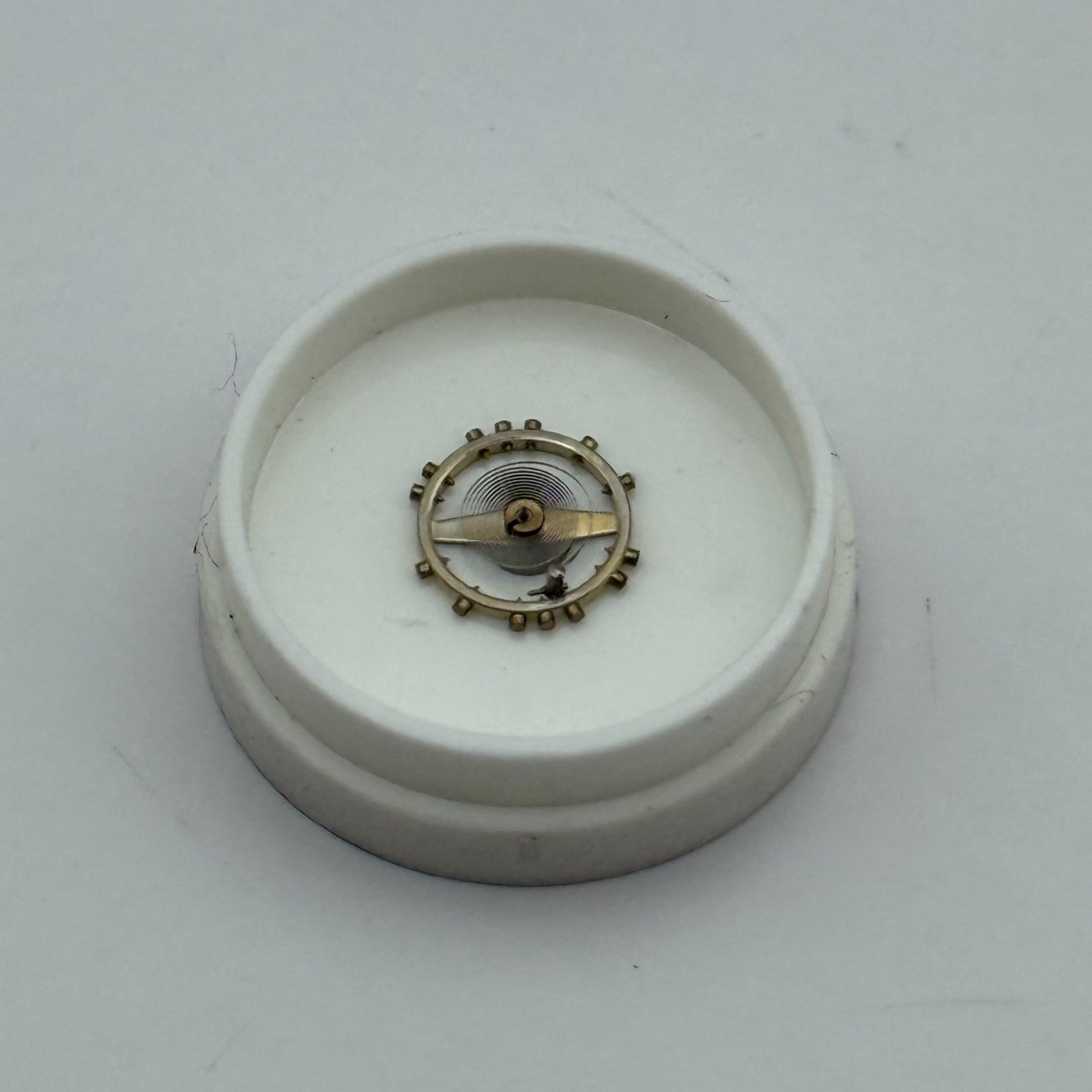 FHF 159 Balance Wheel Complete And Spring 3-10''' 190 M Watch Movement Parts 