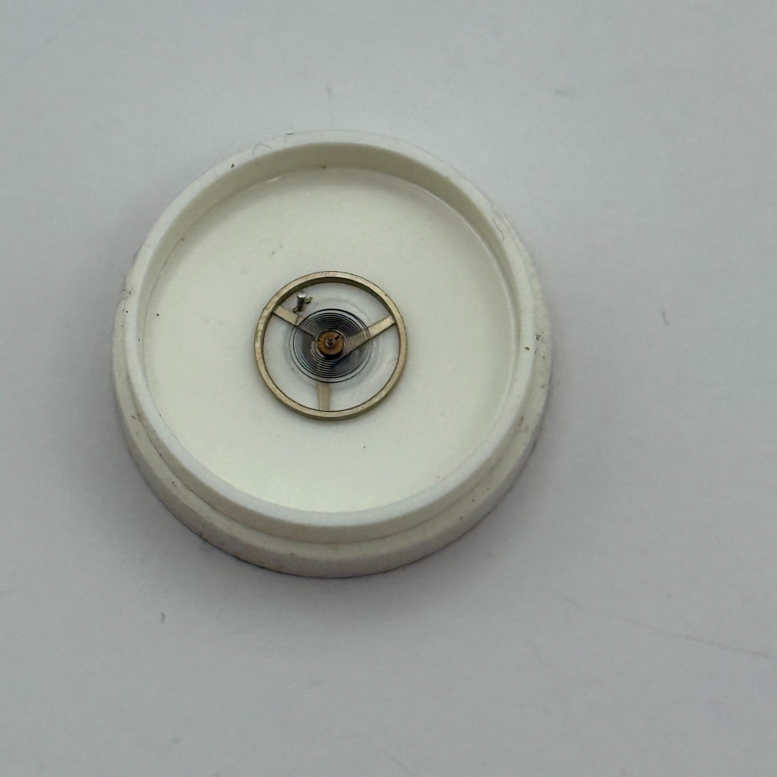 AS 1677 Balance Wheel Complete And Spring Renata 1224 M Watch Movement Parts NOS