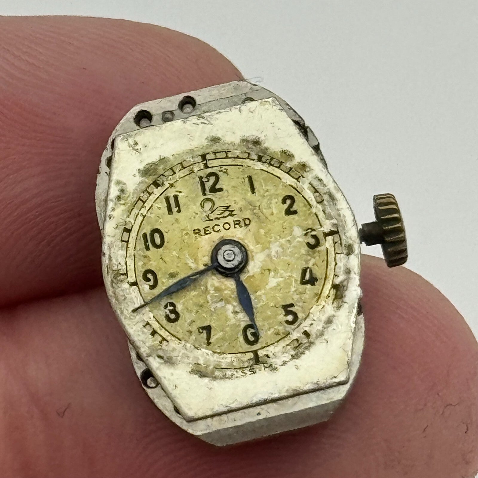 12.8mm Running Record Cal 109 Manual Wind 15 Jewels Swiss Watch Movement PARTS