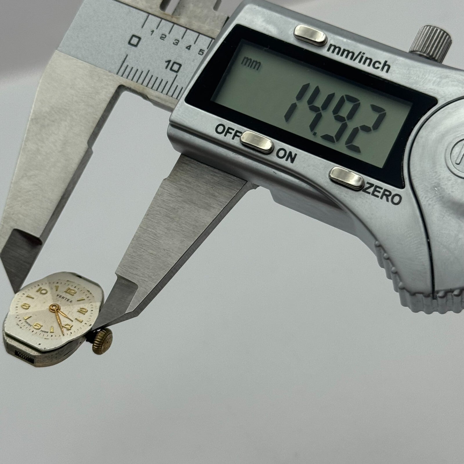 12.7mm Running Vertex Revue 85 Manual Wind 15 Jewels Swiss Watch Movement PARTS