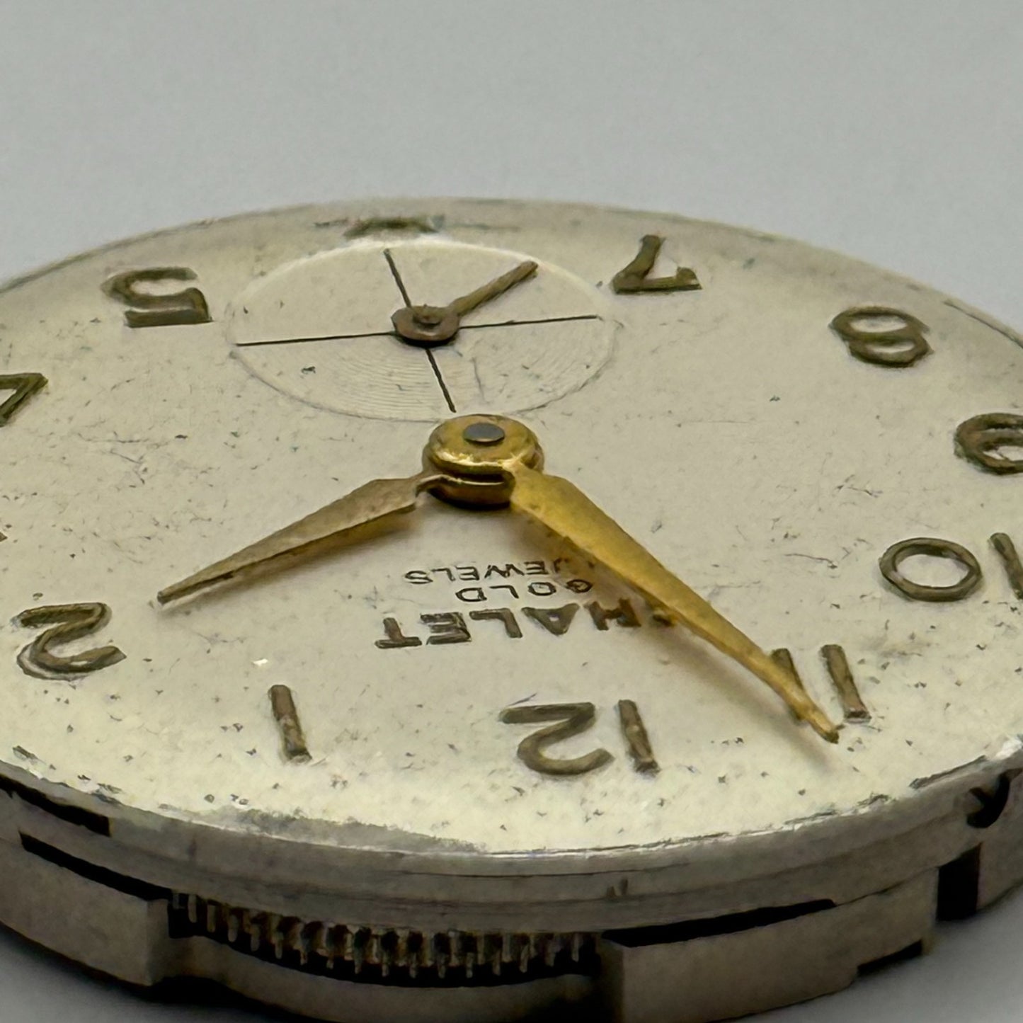 Chalet Gold 21 Jewels Watch Movement Running Manual Wind Vintage Parts 23.3mm