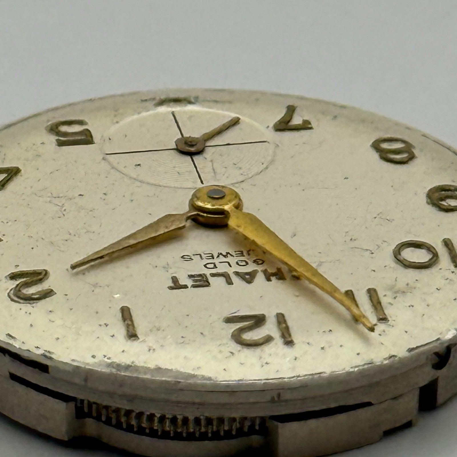 Chalet Gold 21 Jewels Watch Movement Running Manual Wind Vintage Parts 23.3mm