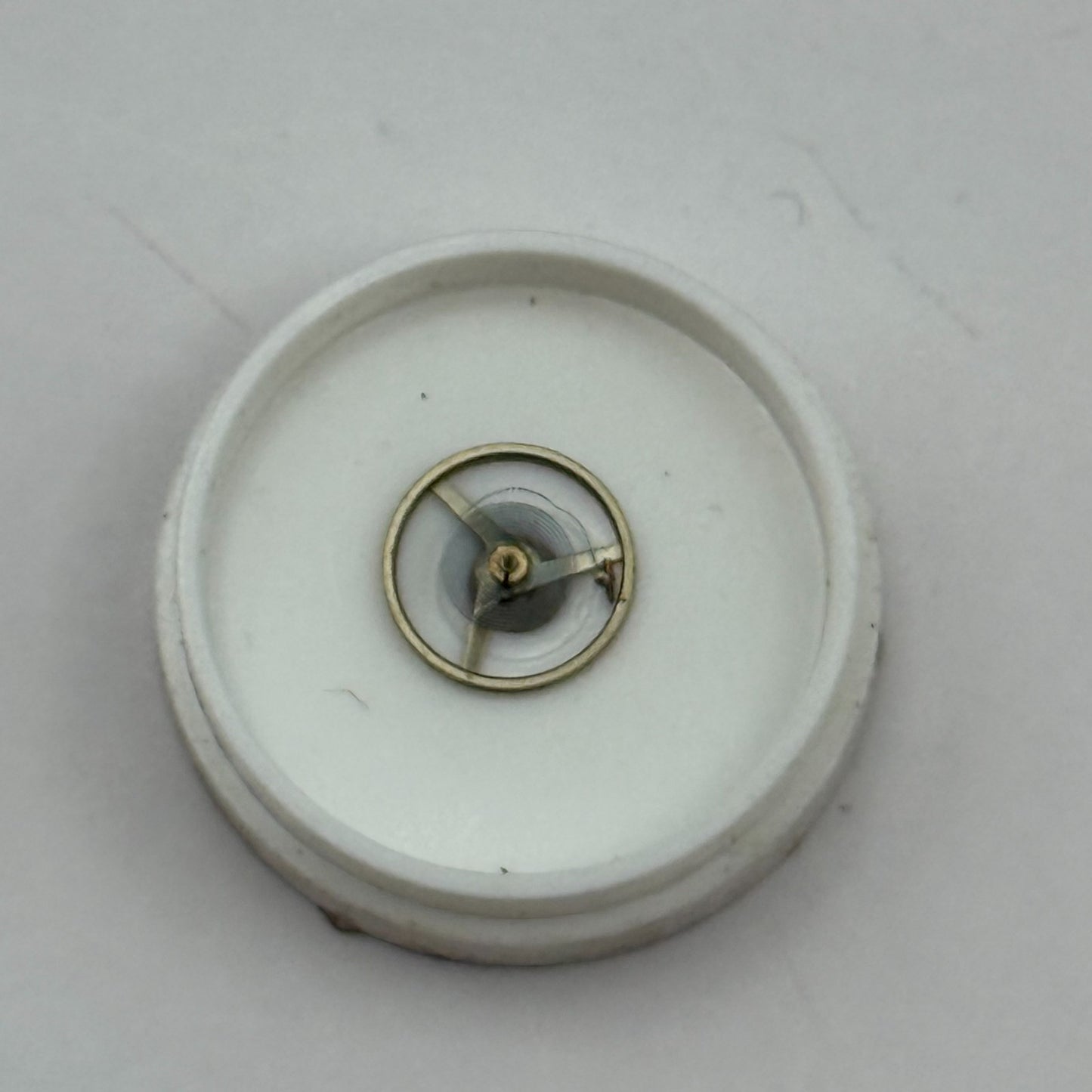 AS 1977 Balance Wheel Complete And Spring 5½’’’ 1740 M Watch Movement Parts 