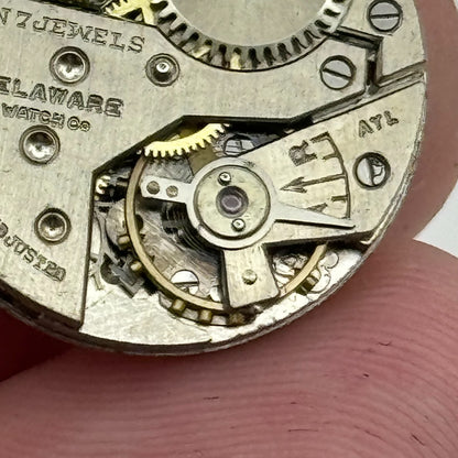19.7mm Delaware Derby D40 Manual Wind 7 Jewels Swiss Watch Movement PARTS SPARES