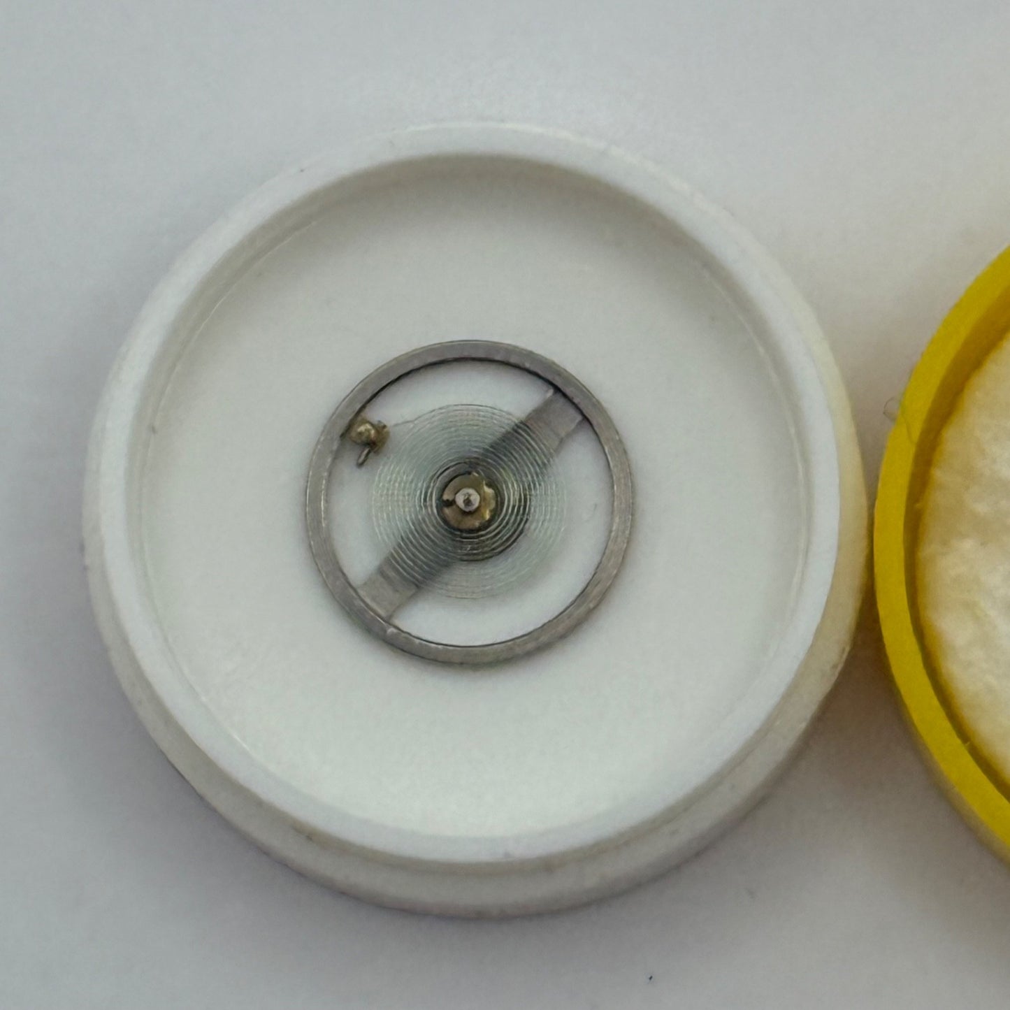 Smith 8 3/4 ''' Balance Wheel Complete And Spring LYSP 1246 Watch Movement Parts