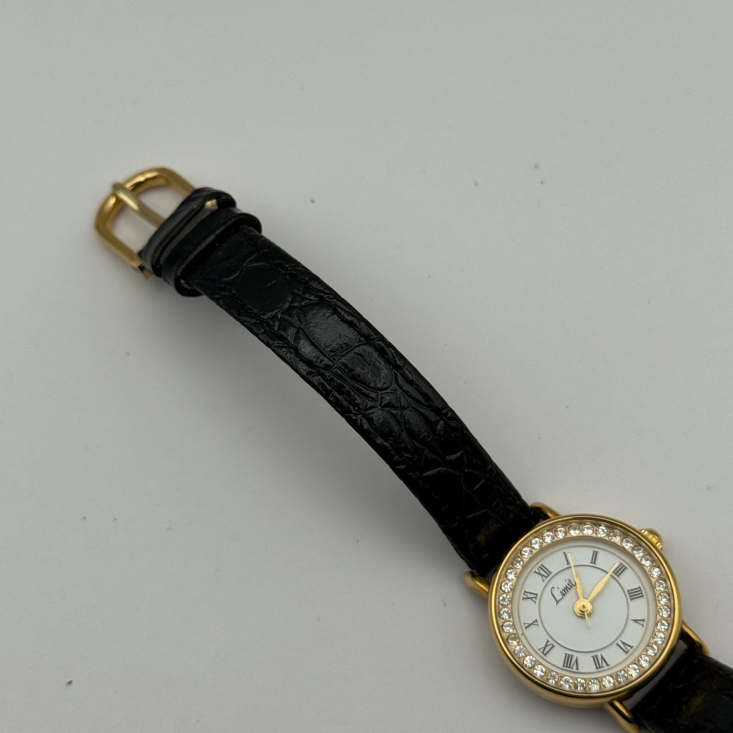 Limit Ladies Quartz Watch White Dial Crystal Accents Leather Strap Working 22mm