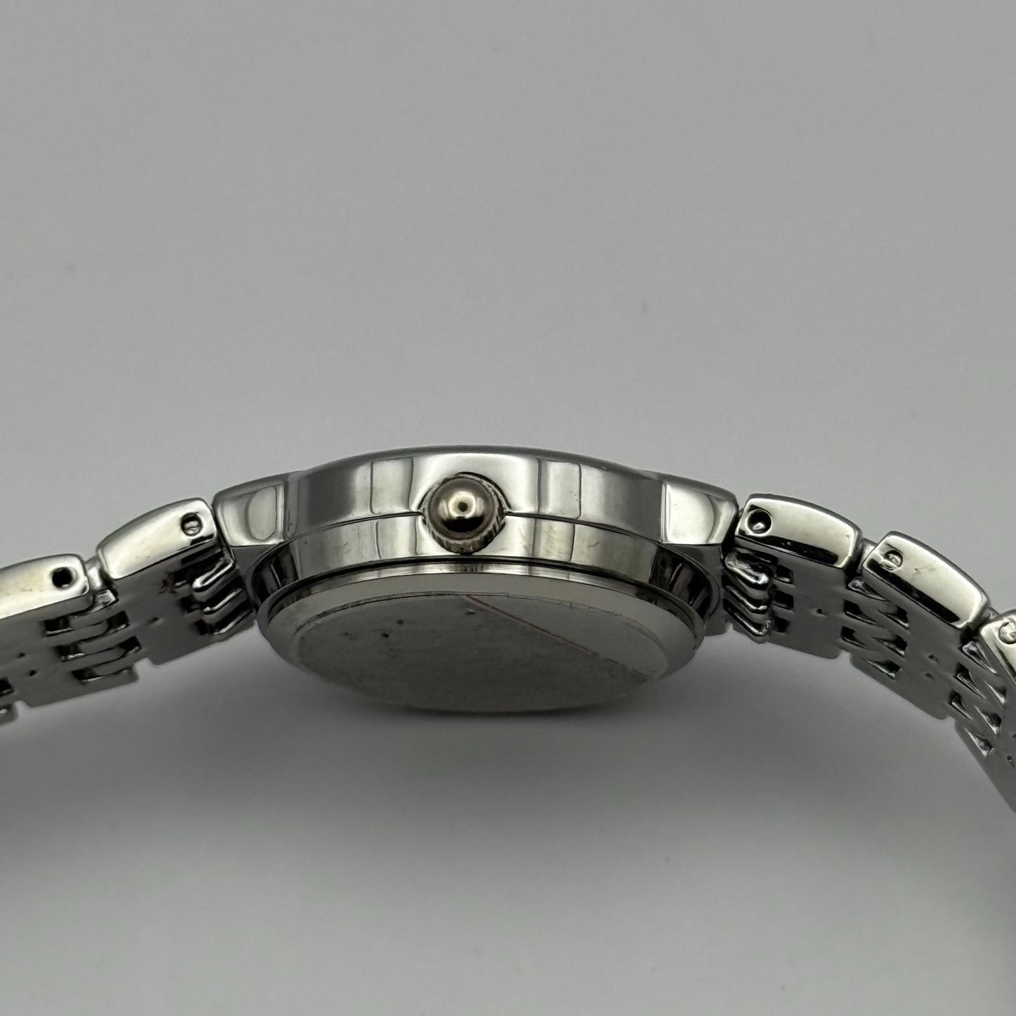 Beverly Hills Polo Club Ladies Quartz Watch Silver Tone Bracelet Working 23mm