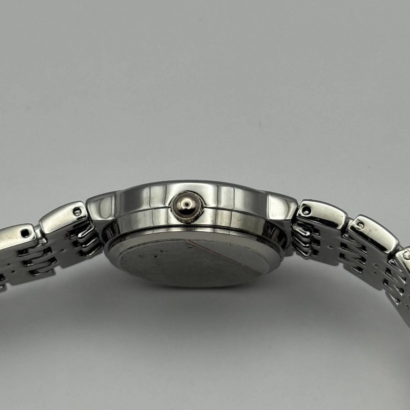 Beverly Hills Polo Club Ladies Quartz Watch Silver Tone Bracelet Working 23mm