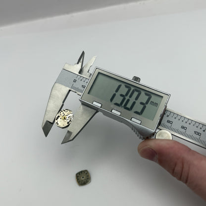 13mm Vintage Ladies Bulova 5AC Manual Wind Swiss Watch Movement PARTS REPAIR