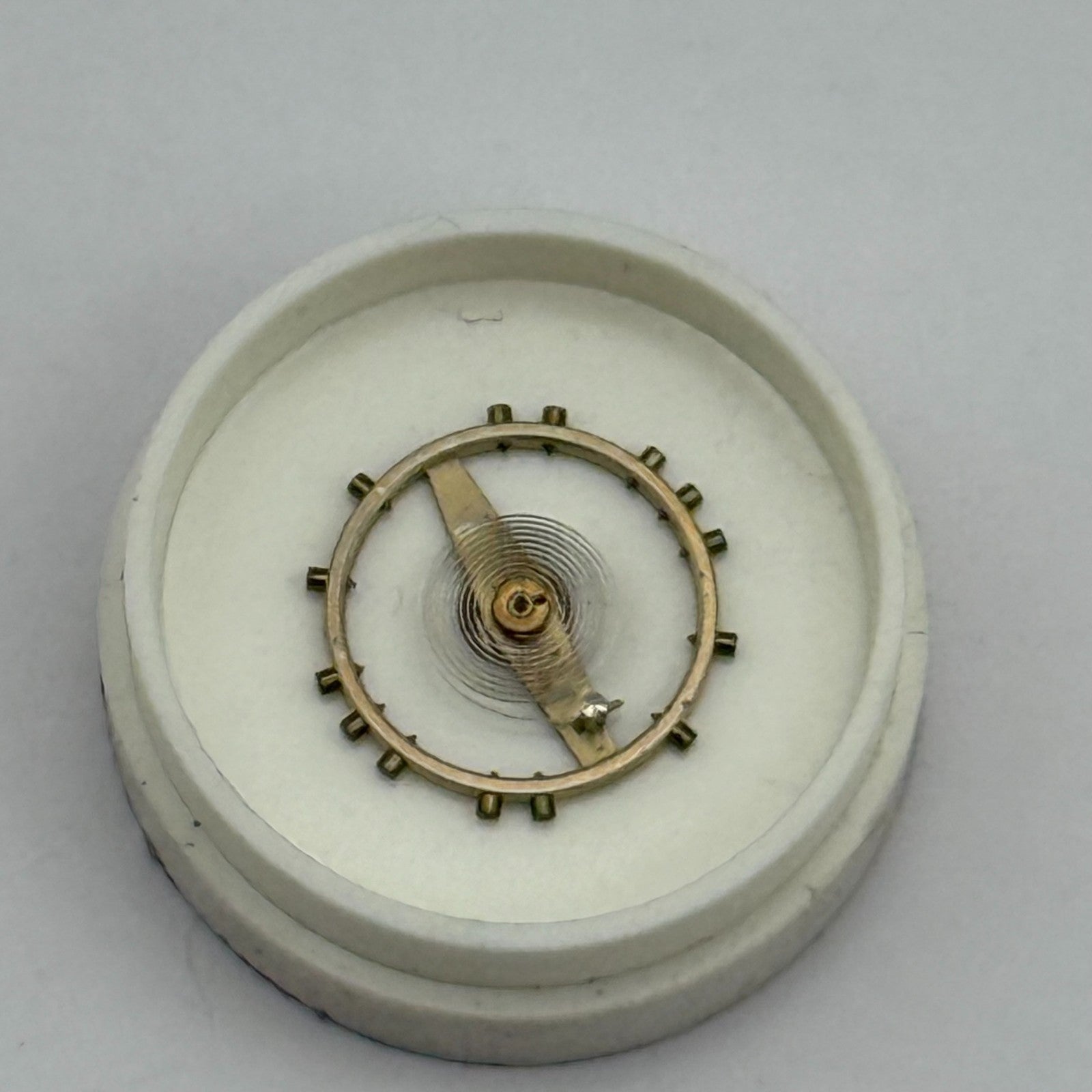 AS 1200 Balance Wheel Complete And Spring 43 M Watch Movement Parts NOS