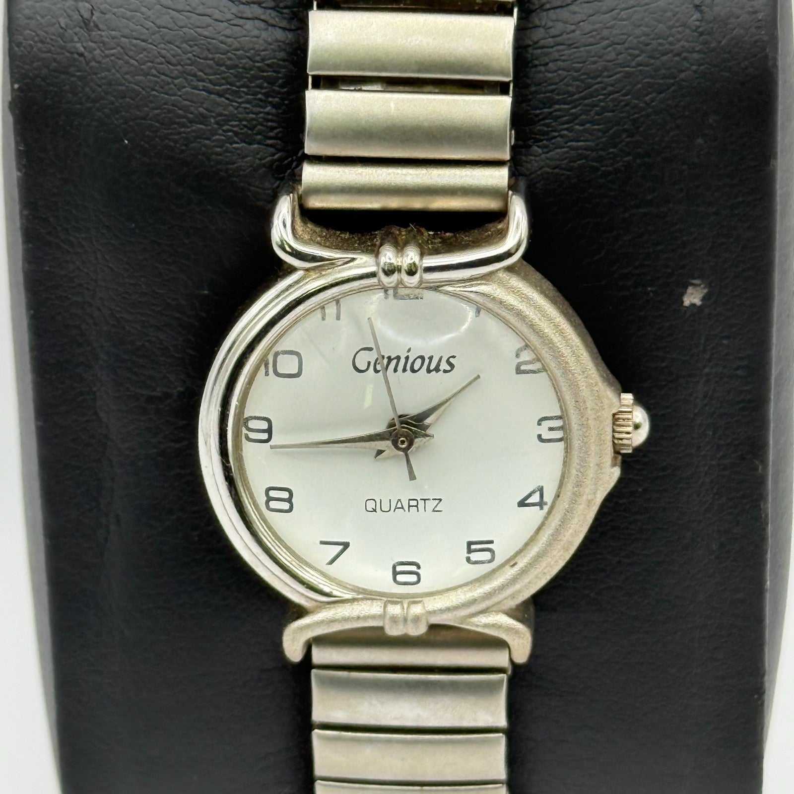 Genious Ladies Quartz Watch Silver Tone Expandable Band Japan Steel Working 24mm