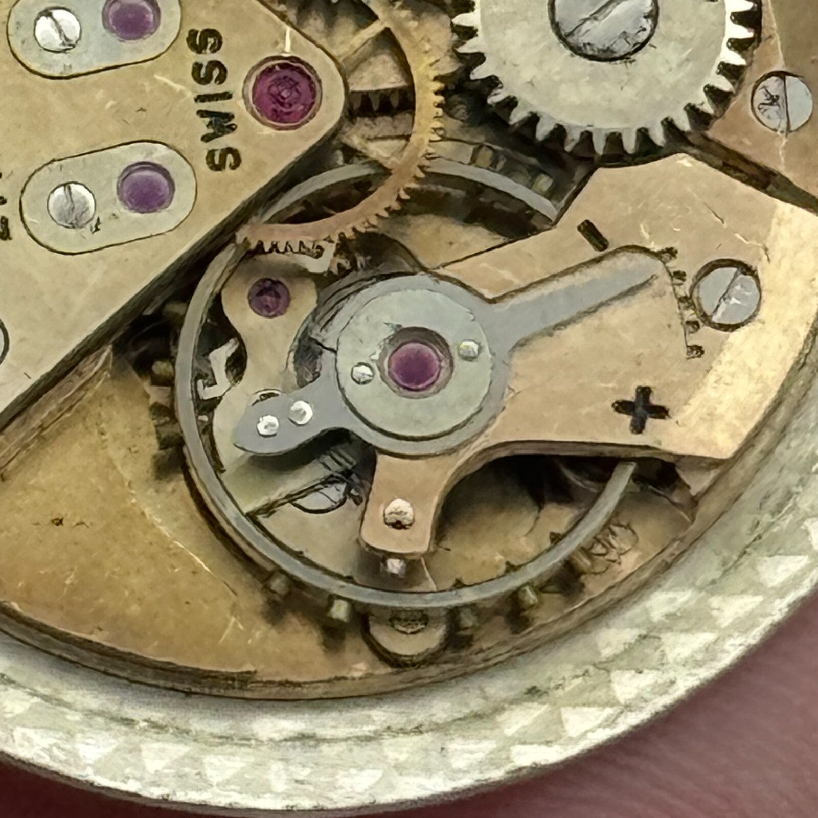 23.6mm Accurist ETA 2390 Manual Wind Watch Movement Swiss Vintage PARTS SPARES