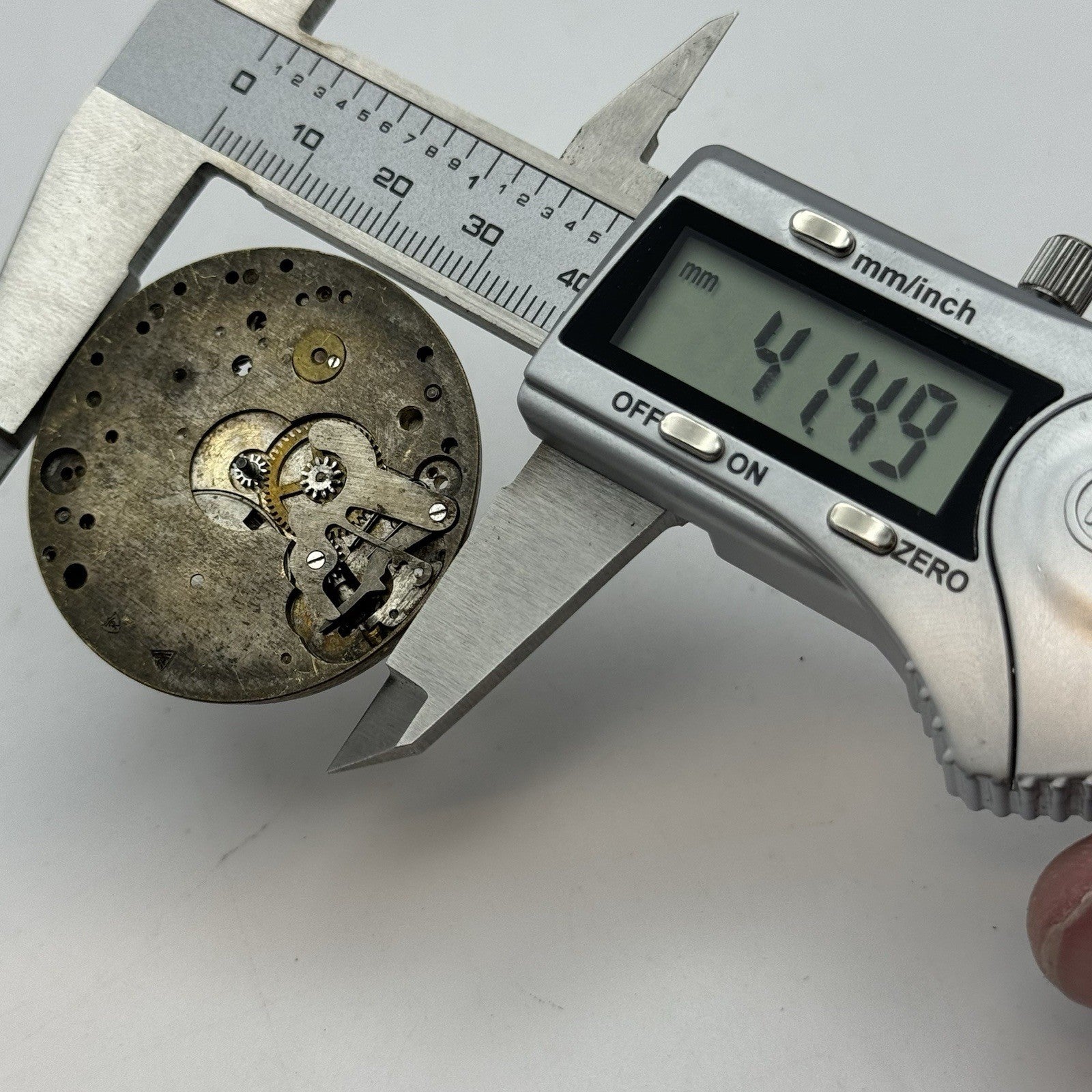 41.4mm Unidentified Thin 7 Jewels Vintage Pocket Watch Movement PARTS REPAIR