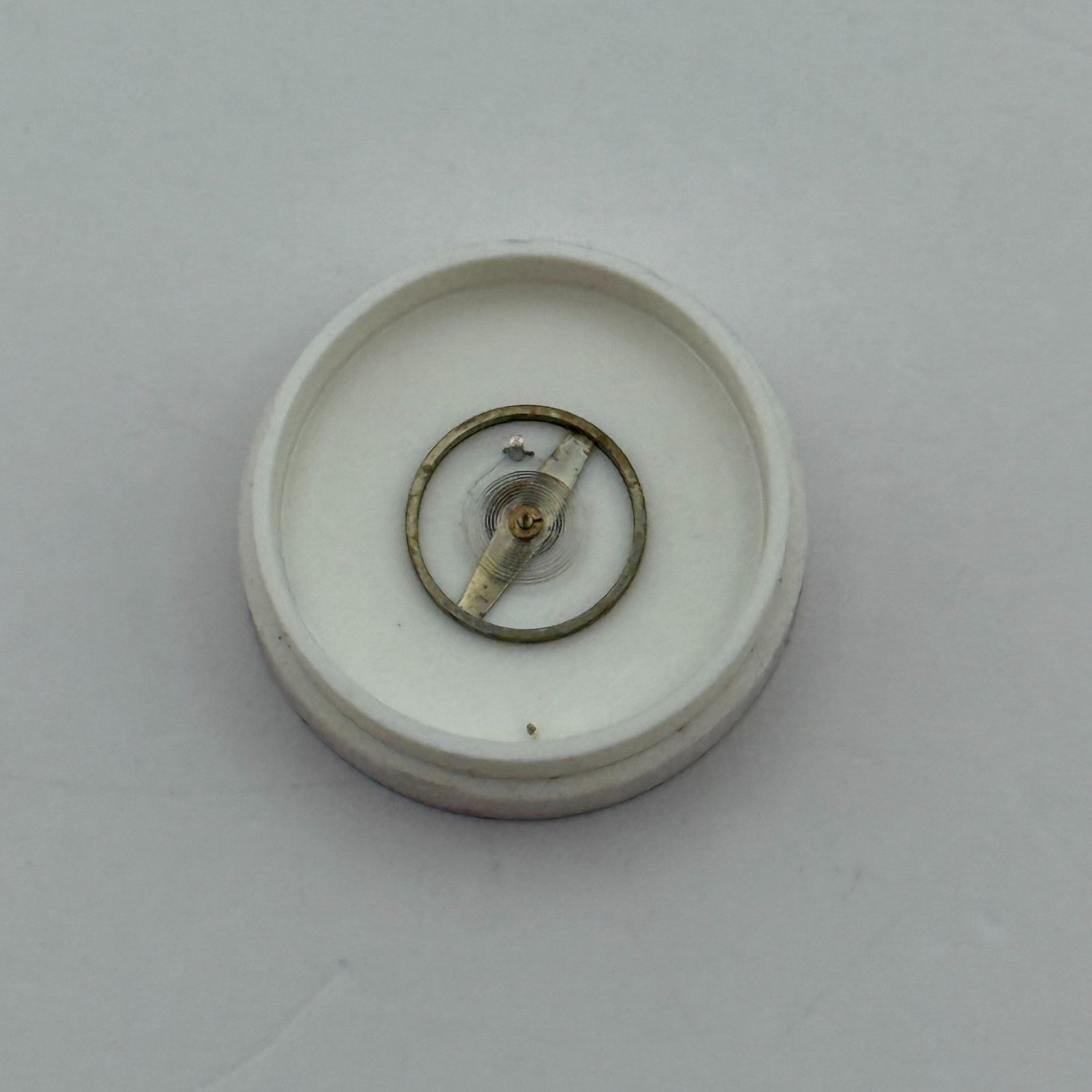 ST 69 Balance Wheel Complete And Spring 6 1/4–8’’’ 1155 Watch Movement Parts NOS