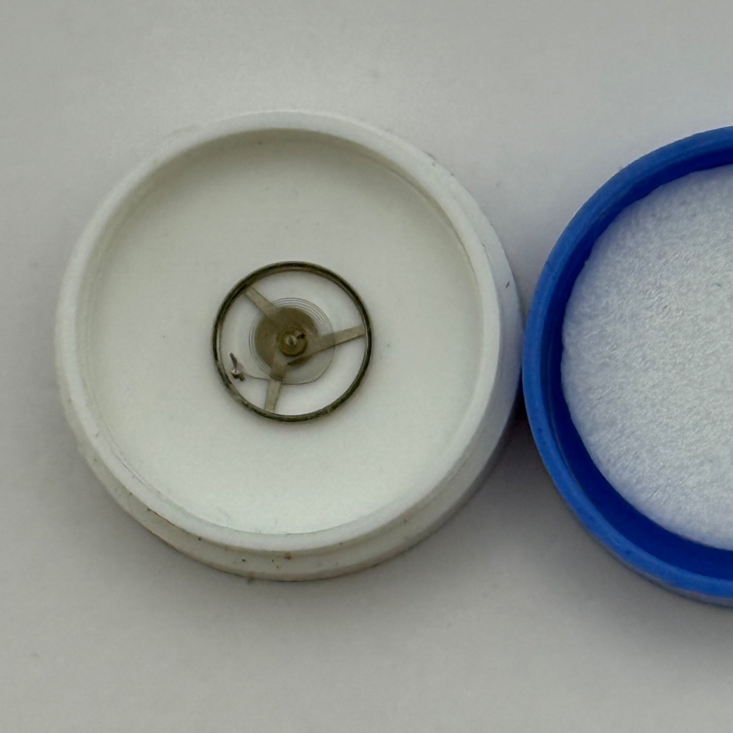 FE 68 Balance Wheel Complete And Spring Ord. + Antich Watch Movement Parts