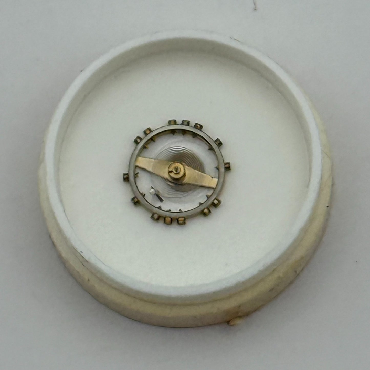 AS 1677 Balance Wheel Complete And Spring Inca 1224 M Watch Movement Parts NOS