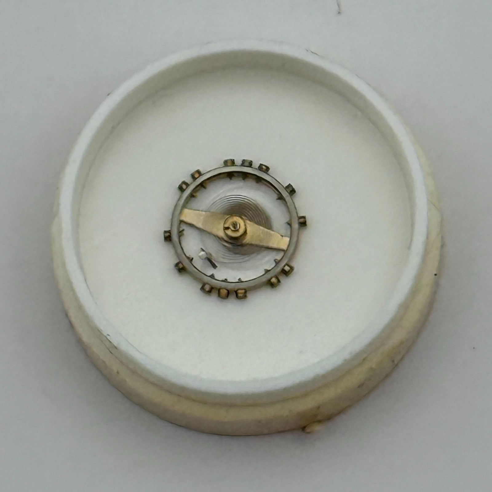 AS 1677 Balance Wheel Complete And Spring Inca 1224 M Watch Movement Parts NOS