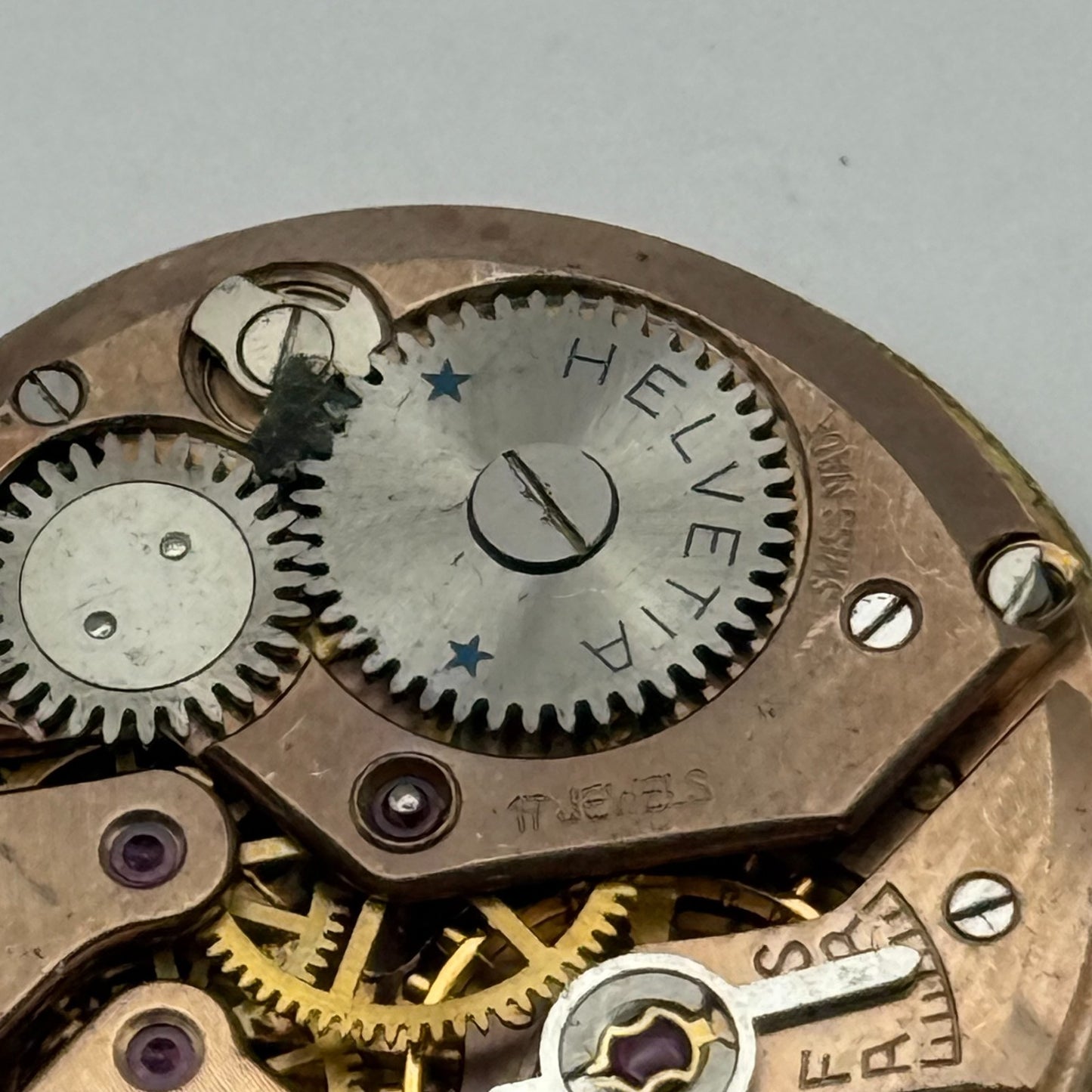 Helvetia 80C Watch Movement Manual Wind Vintage Swiss 17 Jewels Parts 25.6mm