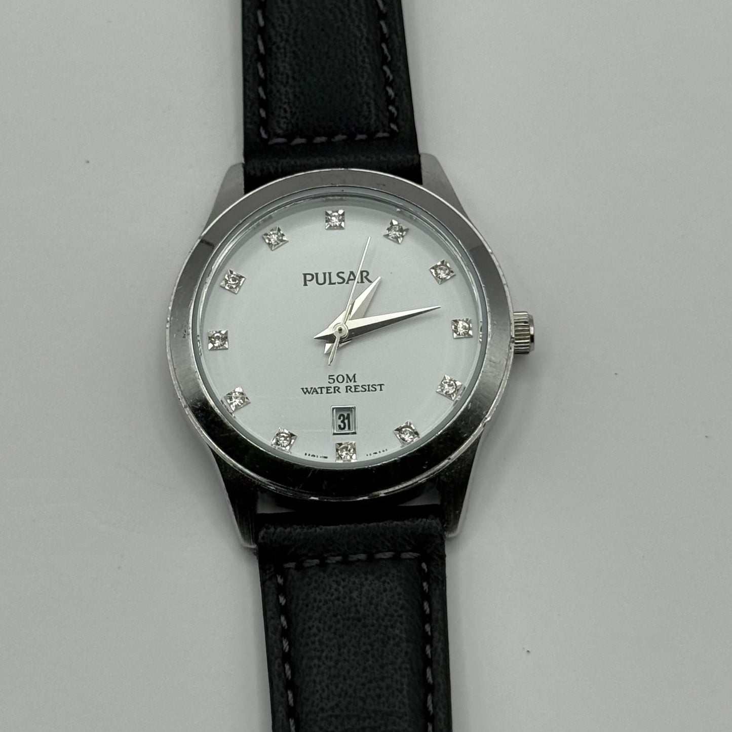 Pulsar Ladies Quartz Watch Date Dial Diamond Markers Leather Strap Working 27mm