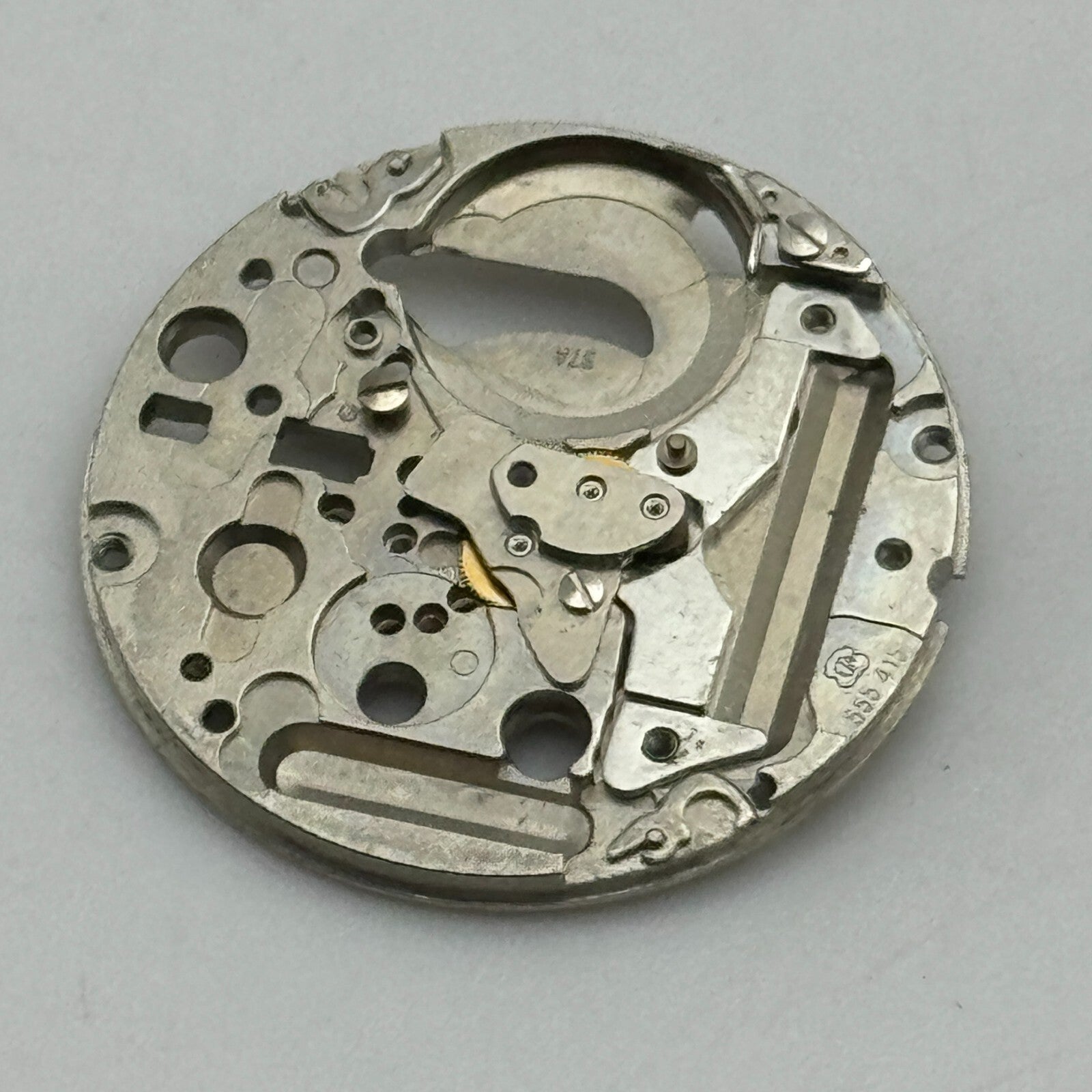 23.8mm ETA 555.415 Swiss 1 Jewel Quartz Partial Watch Movement Vintage PARTS
