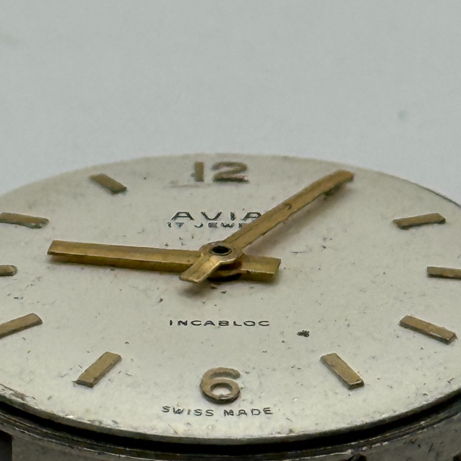 FHF ST 96 Watch Movement Avia Manual Wind Vintage Swiss Parts Repair 25.9mm