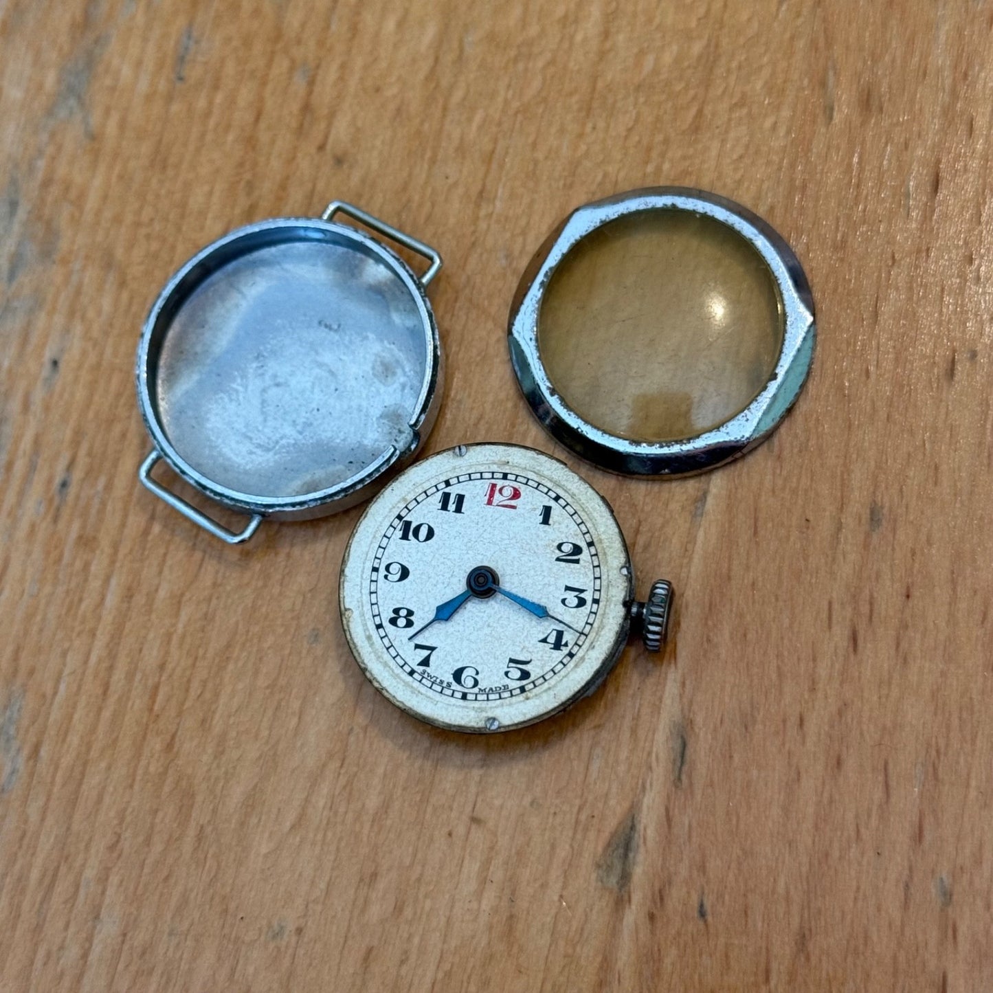 25mm Vintage Trench Style Manual Wind Swiss Made Red 12 Watch PARTS / REPAIR