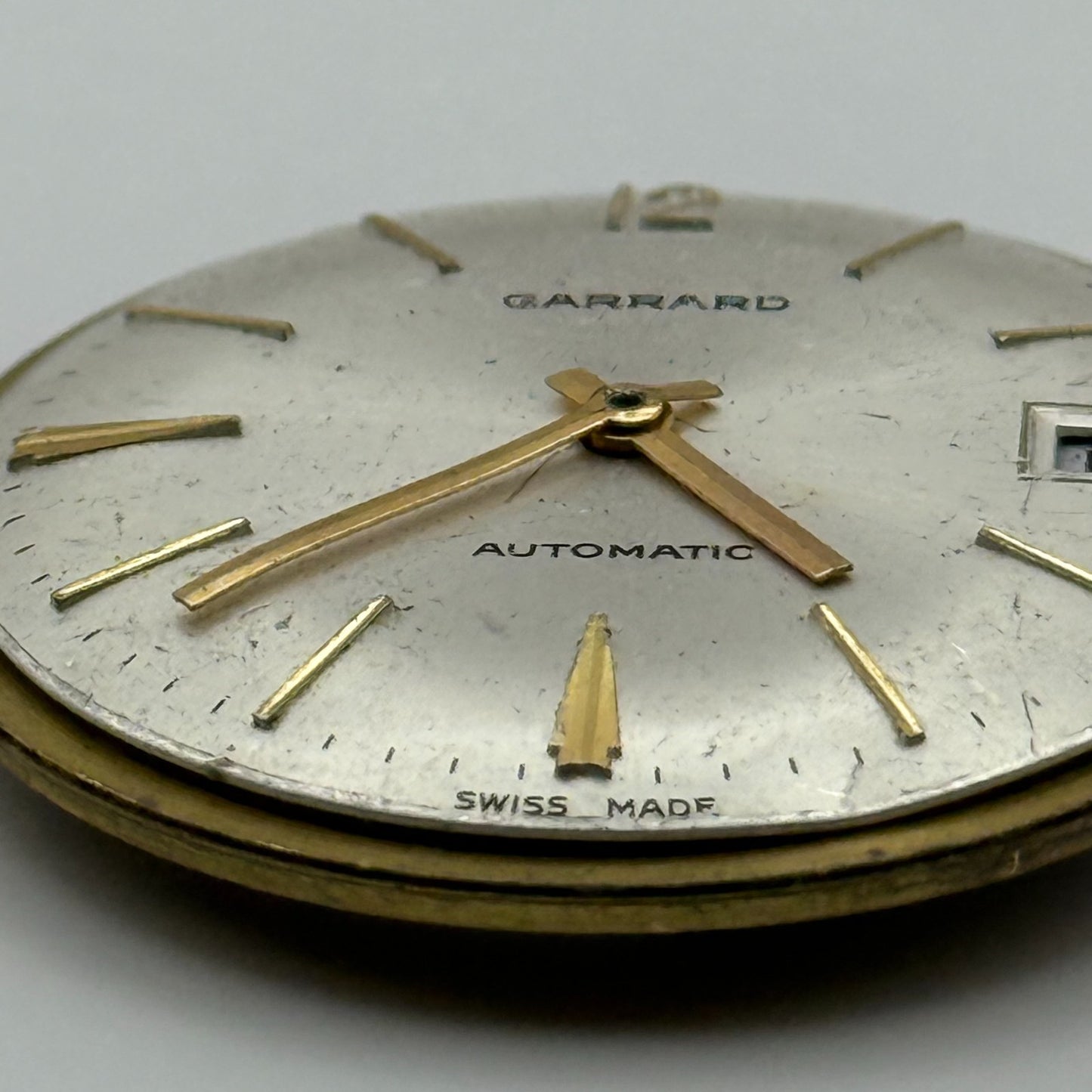 FHF 909 Automatic Watch Movement Garrard Date 25 Jewels Vintage Parts 31.8mm