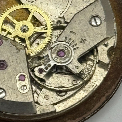 25.9mm Vixia De Luxe Peseux Cal 336N Manual Wind Watch Movement Vintage PARTS