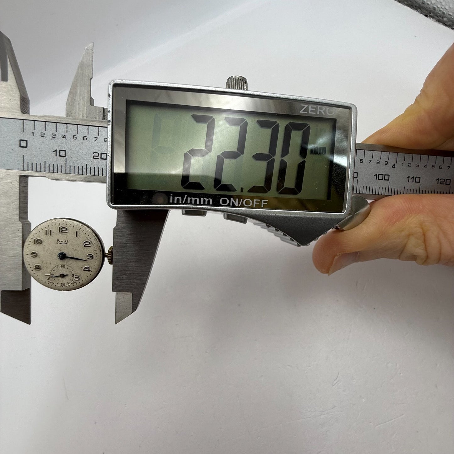 19.7mm Vintage Limit Vertex Revue 78 Balance Ok Watch Movement PARTS REPAIR