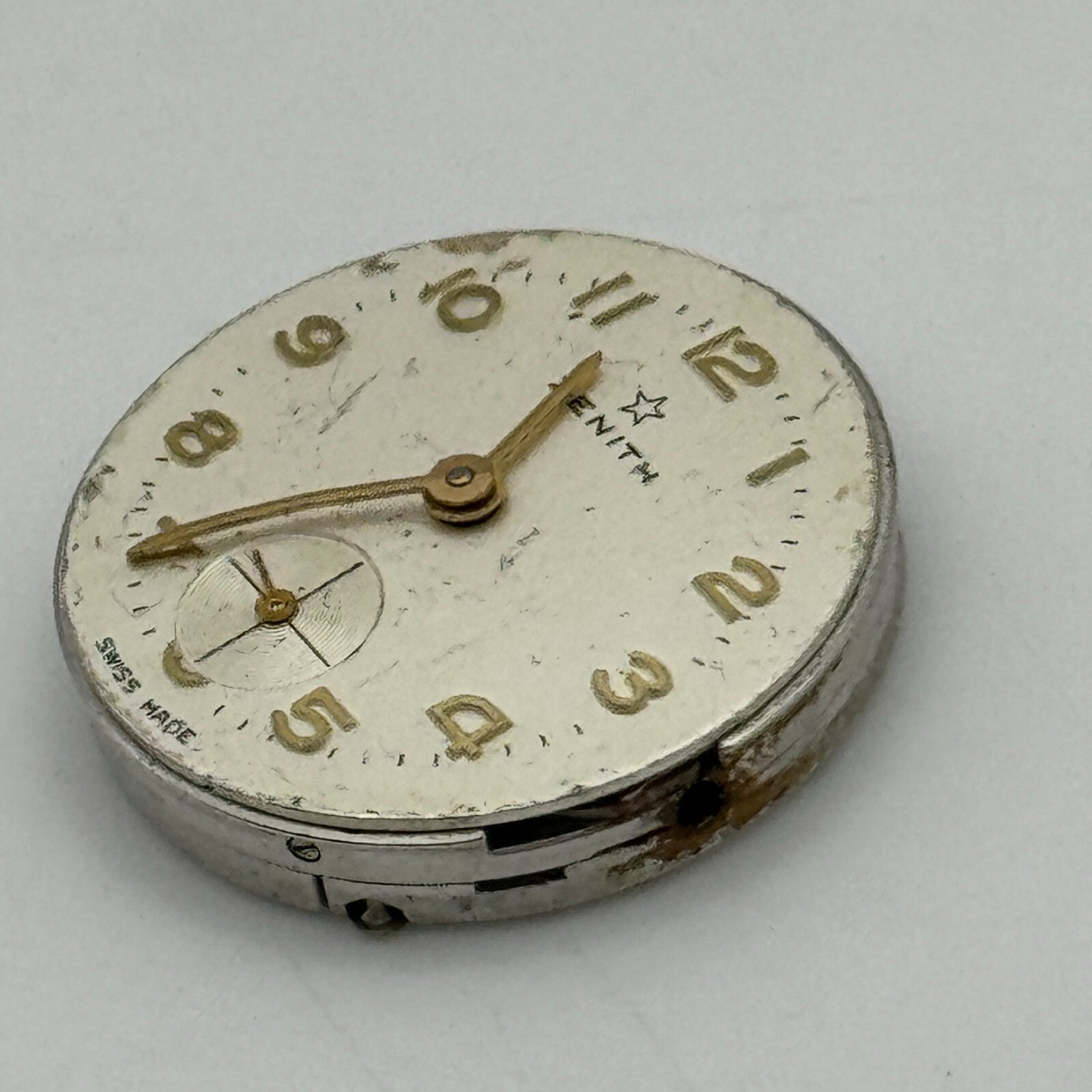 19.7mm Ladies Zenith Cal 88 Manual Wind Watch Movement Swiss Vintage PARTS SPARE