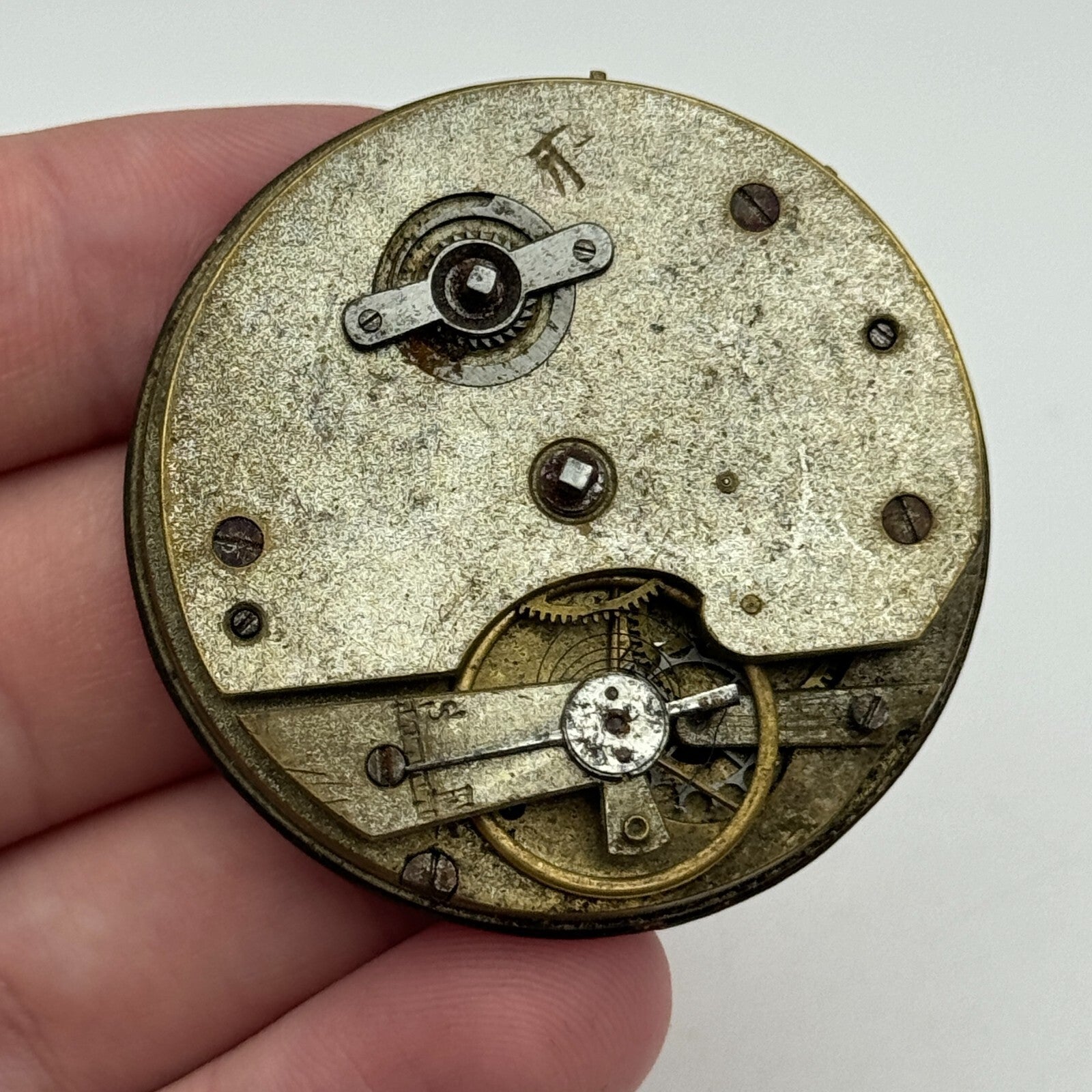 45.9mm Unidentified Antique Key Wound Pocket Watch Movement PARTS REPAIR SPARES