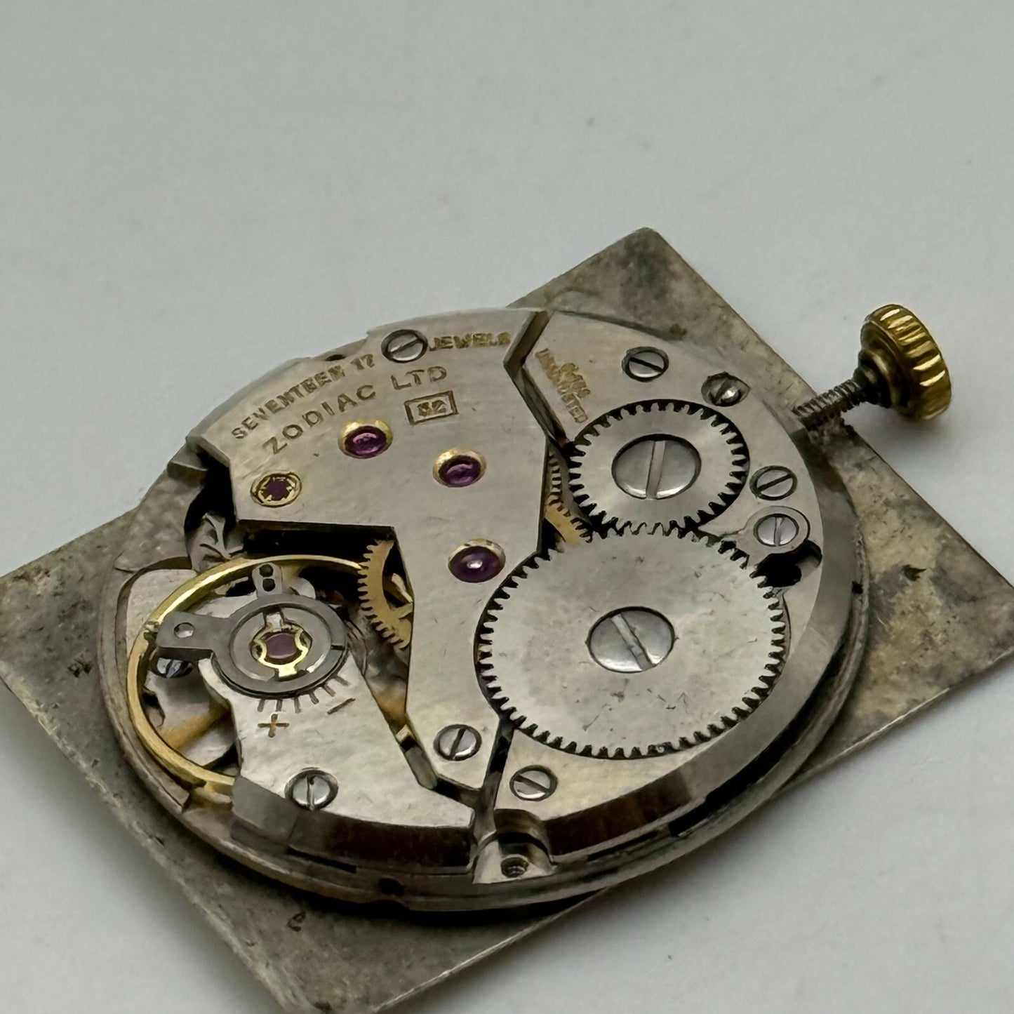 21.9mm Running Vintage Zodiac Cal 52 Favre Leuba Watch Movement PARTS REPAIR