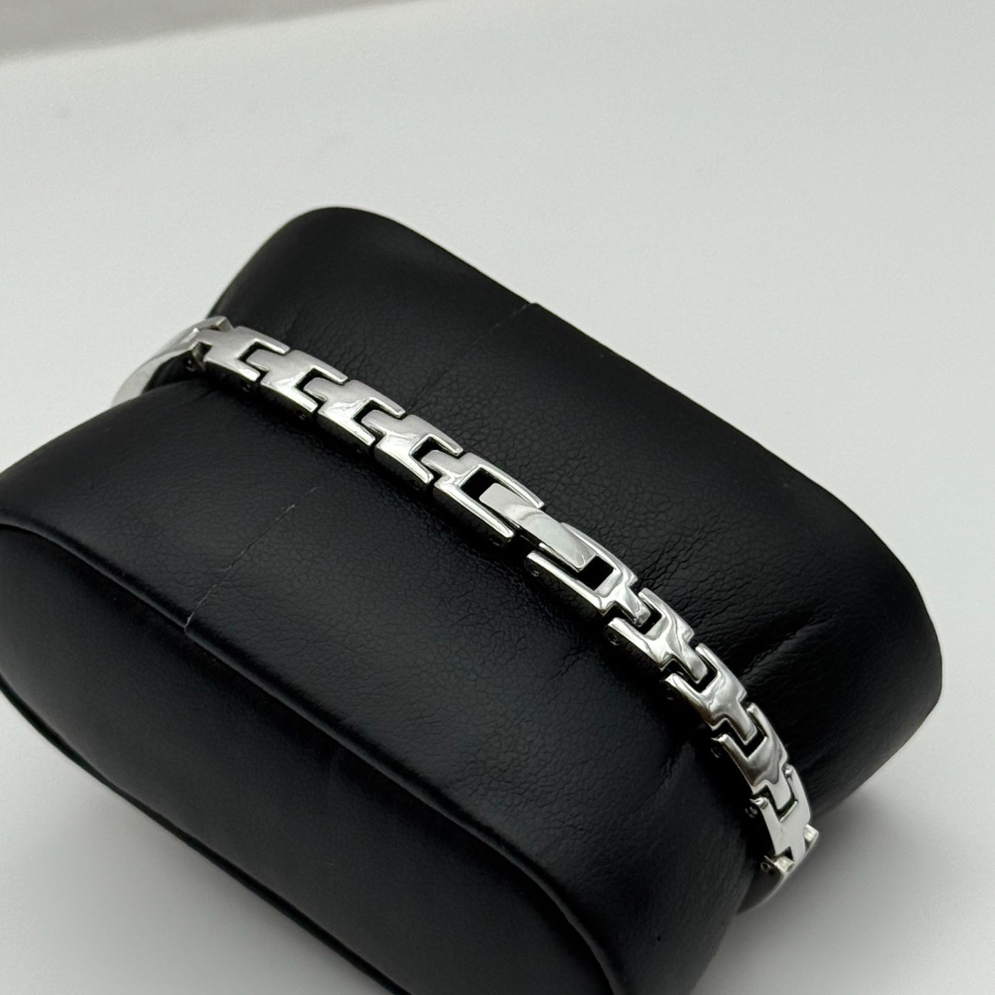 22mm Working Ladies Sekonda Two Tone Jewelled Quartz Japan Watch 6.25 Inches