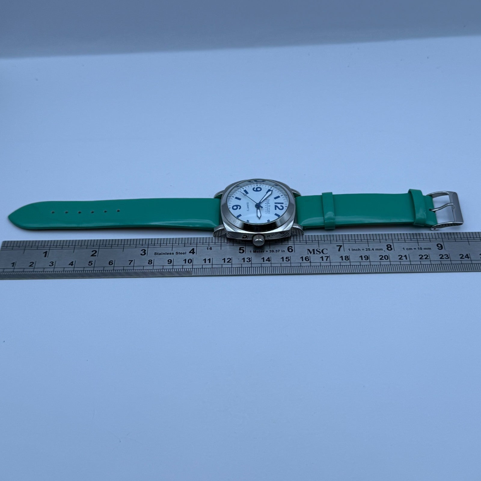 Joan Rivers Classics Mens Quartz Watch Green Leather Strap Japan Working 40mm