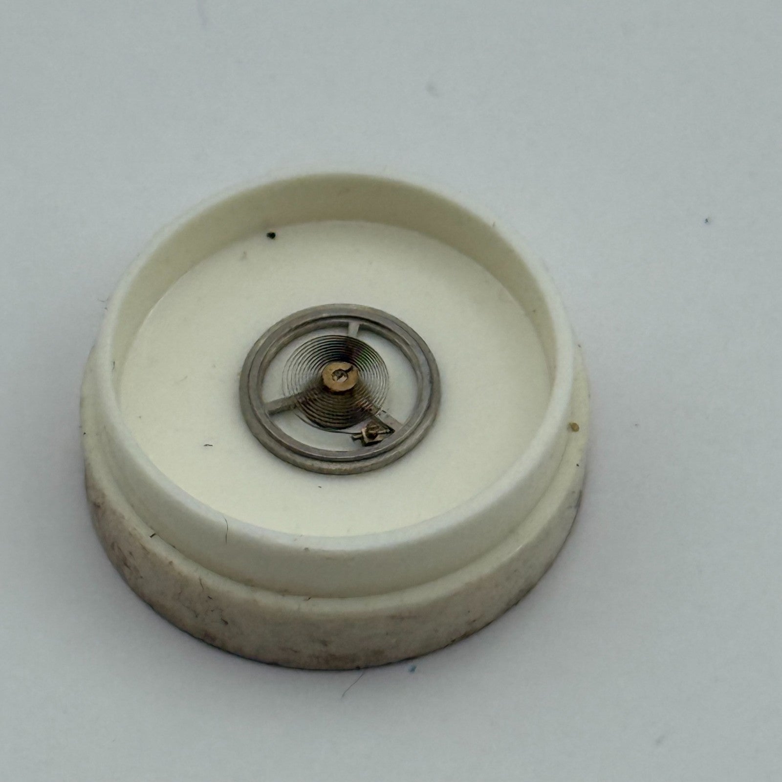 EB 1225 Balance Wheel Complete And Spring 5¼’’’  112 M Watch Movement Parts NOS