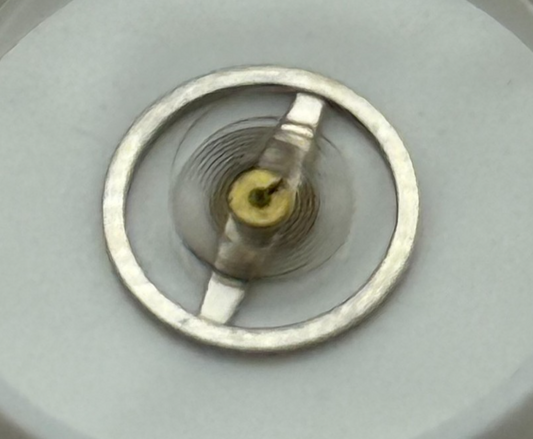 RL 9033/21 Balance Wheel Complete And Spring  Watch Movement Parts NOS