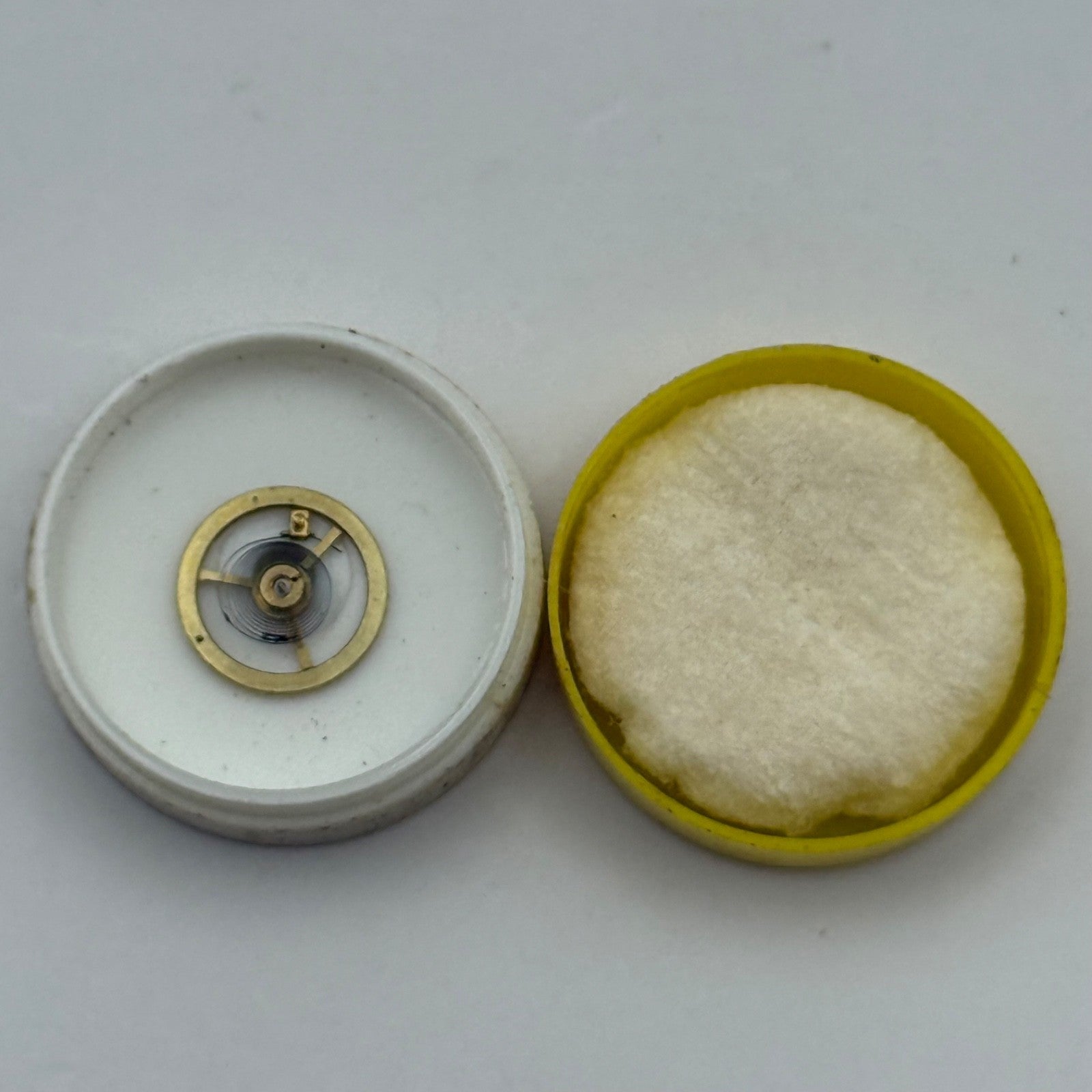 Felsa 90 Balance Wheel Complete And Spring 5 1/4''' 588 Watch Movement Parts 