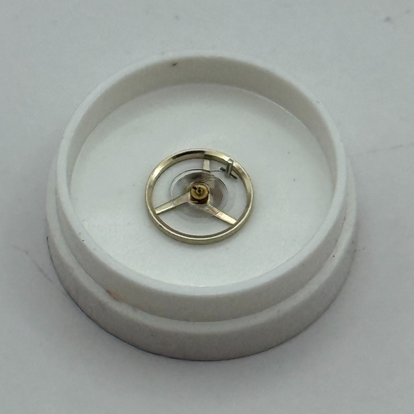 FEF 6620 Balance Wheel Complete And Spring 5½’’’ 1450 M Watch Movement Parts 