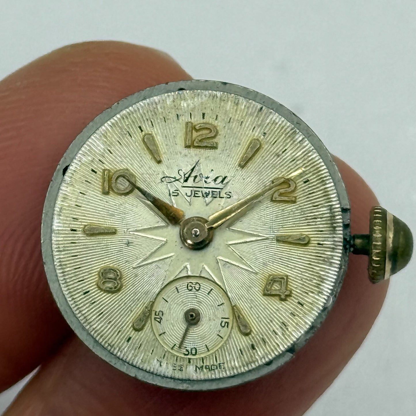 19.8mm Vintage Avia Derby D 40 Swiss Manual Wind Watch Movement PARTS REPAIR