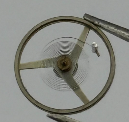 FEF 371 Balance Wheel Complete And Spring 6 3/4-8''' 1572 M Watch Movement Parts