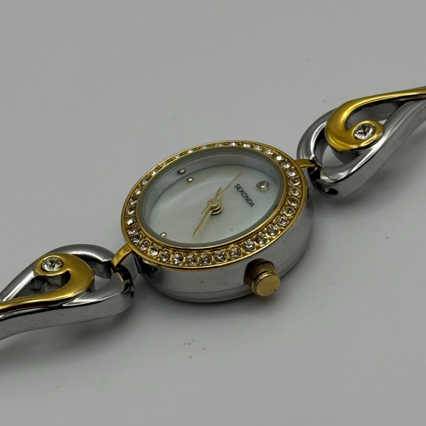 22mm Working Ladies Sekonda Two Tone Jewelled Quartz Japan Watch 6.75 Inches