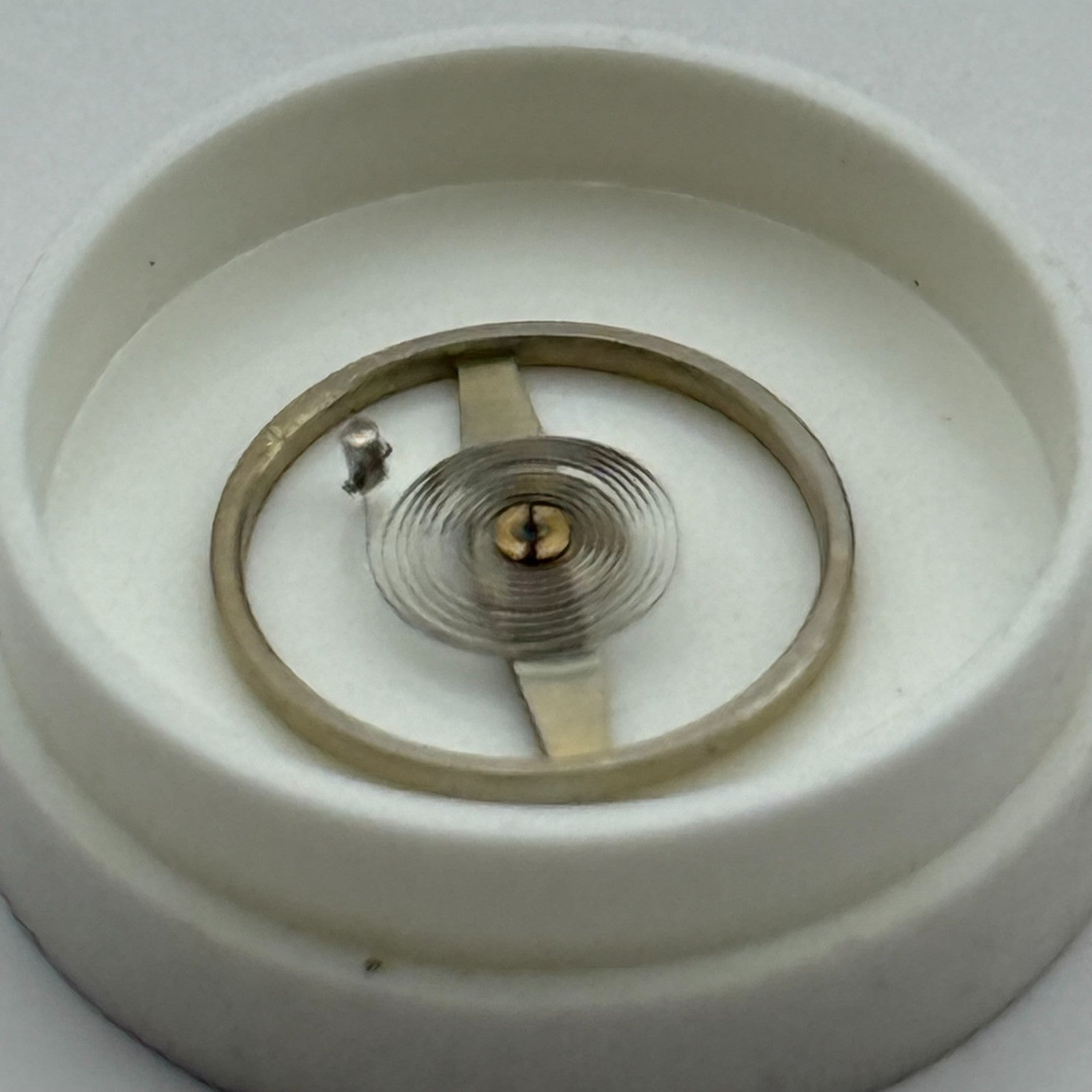 ST 1686 1786Balance Wheel Complete And Spring Inca KIF 1115 M Watch Parts NOS