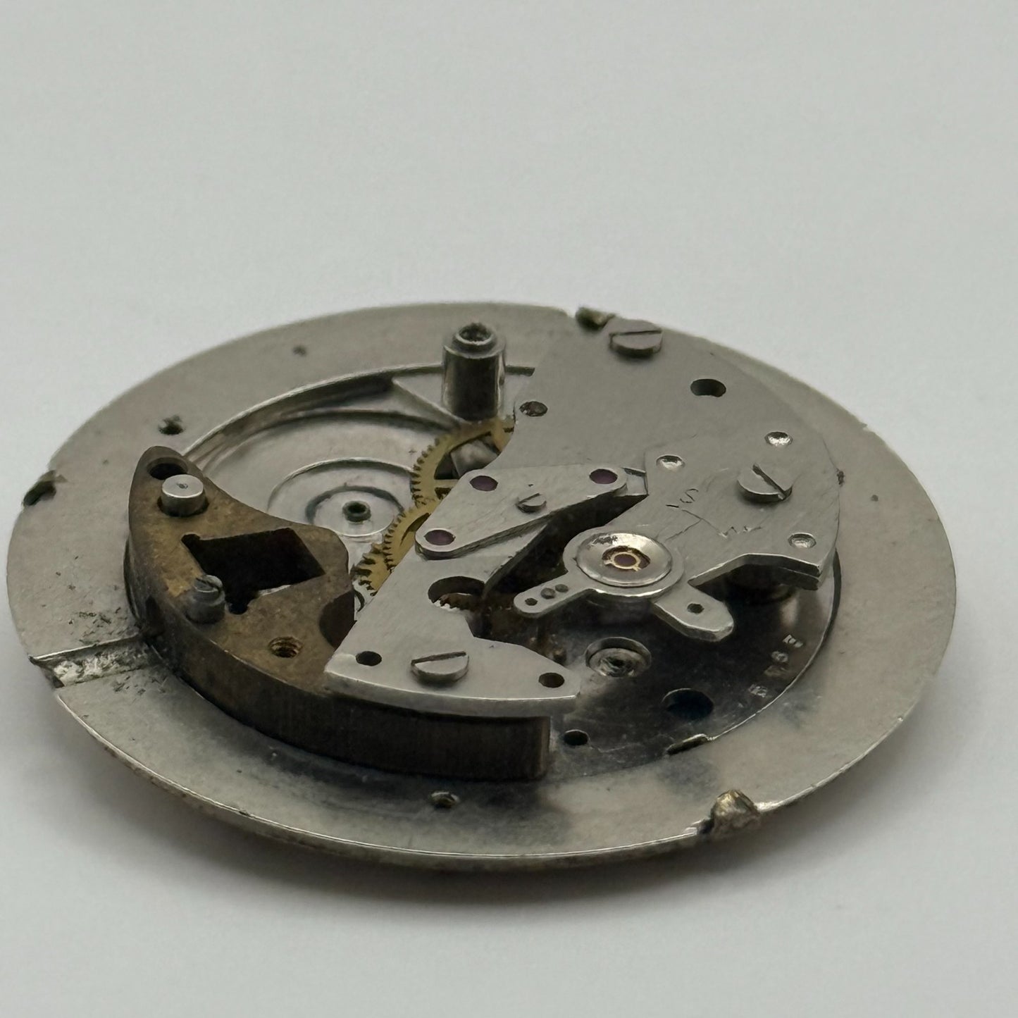 Smiths Shockproof Date 5T65 Watch Movement Manual Wind Vintage Parts Repair 23mm