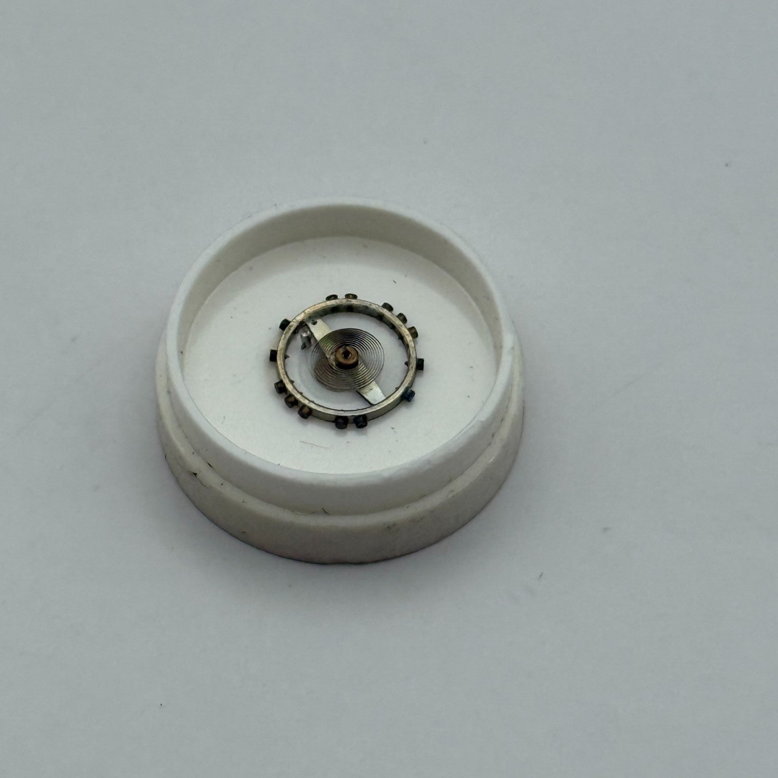 FHF 60 Balance Wheel Complete And Spring 6 3/4–8’’’ 200 M Watch Movement Parts