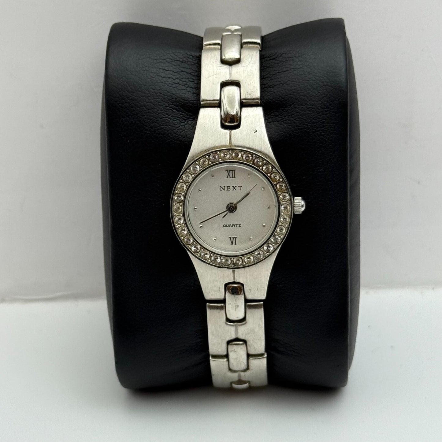 22mm Working Ladies Next M77459 Silver Tone Jewelled Quartz Watch 6 Inches