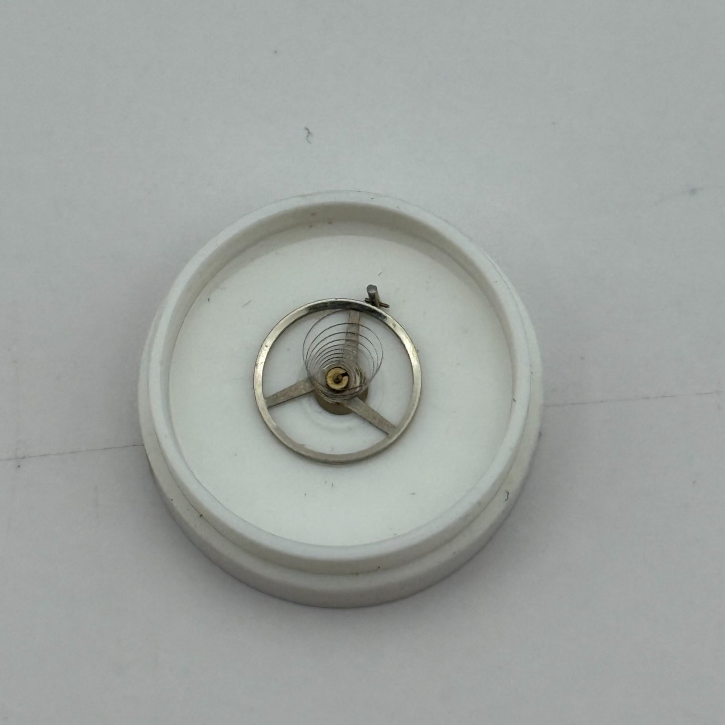 FEF 6660 Balance Wheel Complete And Spring  1711 M Watch Movement Parts