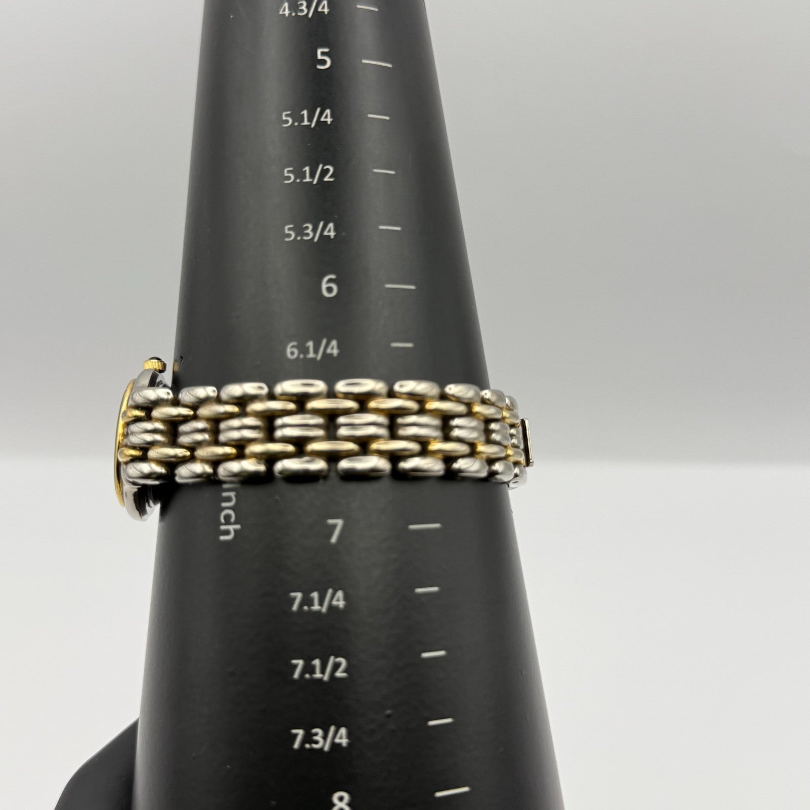 Pulsar Ladies Quartz Watch White Dial Two Tone Bracelet Japan Working 26mm